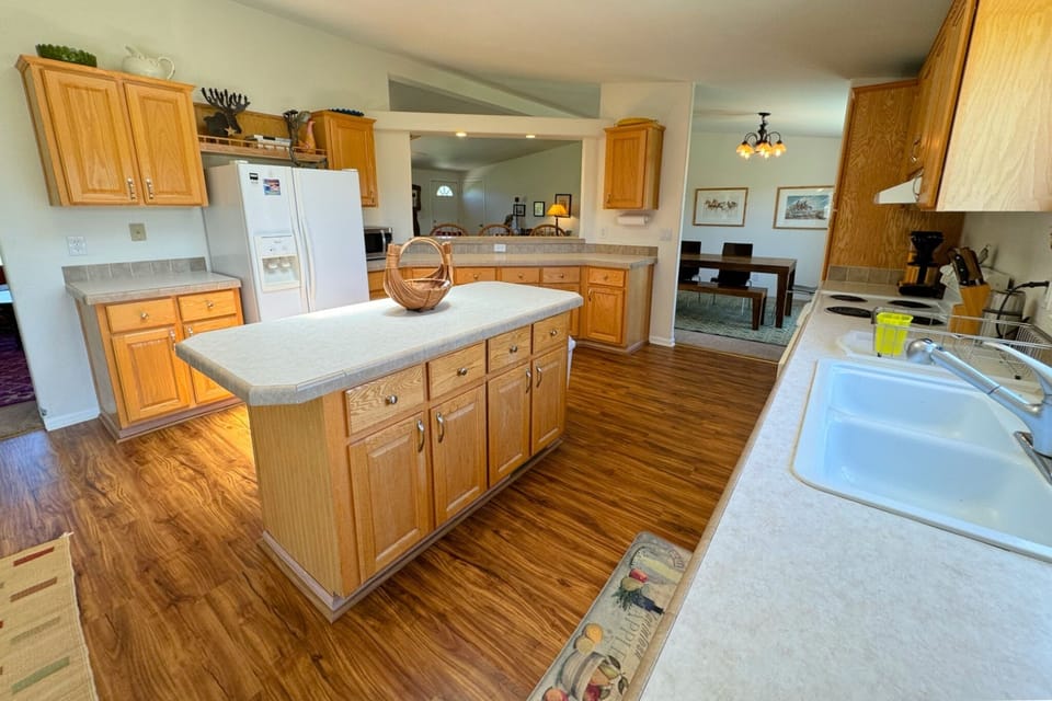 The kitchen is fully stocked — it is a breeze preparing any meal.
