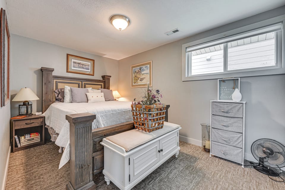 Angler's Cottage on Lake Cornelia: Pets Welcome! Cottage in Iowa