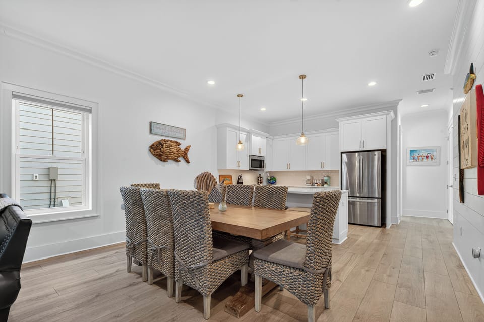 Spacious dining seating for 12