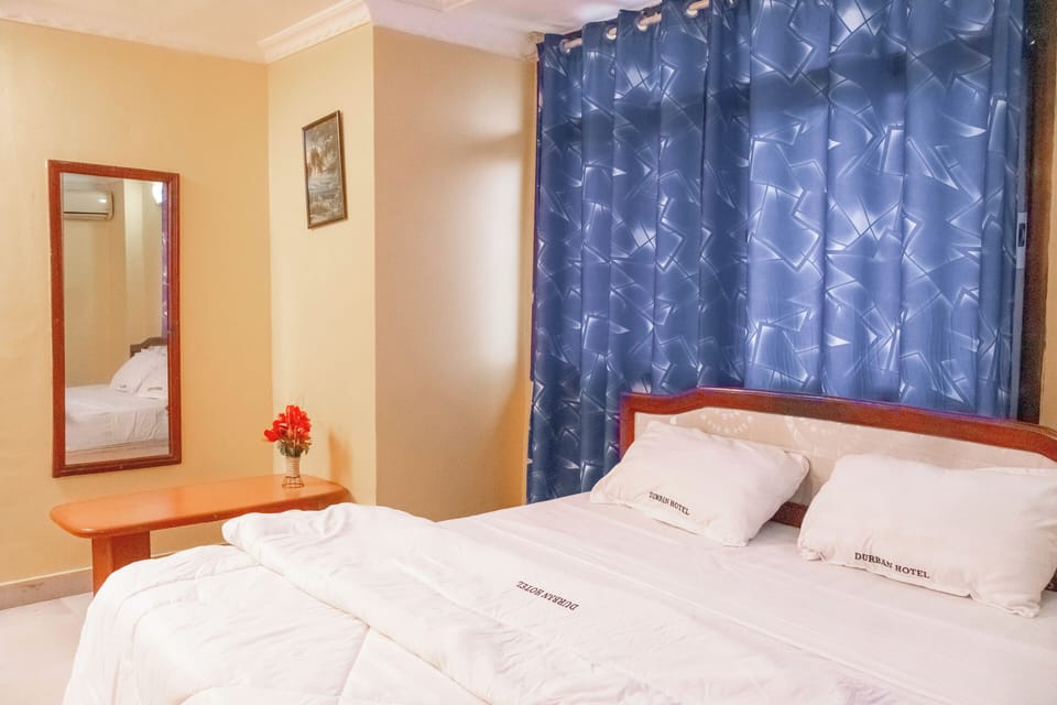 Executive Double Room | Desk, laptop workspace, soundproofing, free WiFi