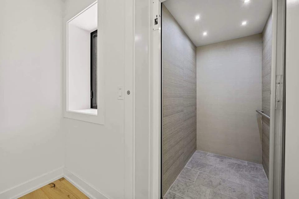 Seamless mobility with our exclusive wheelchair-accessible elevator.