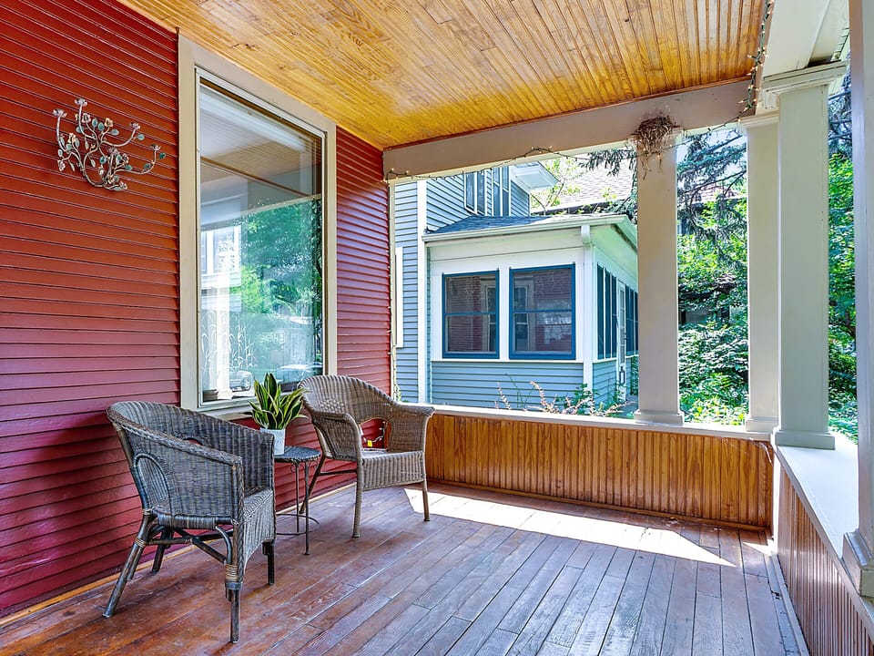 Enjoy coffee on the front porch or walk down the block to Isle Buns and Coffee.