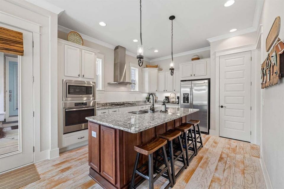 Plenty of space in the kitchen to let your inner chef shine