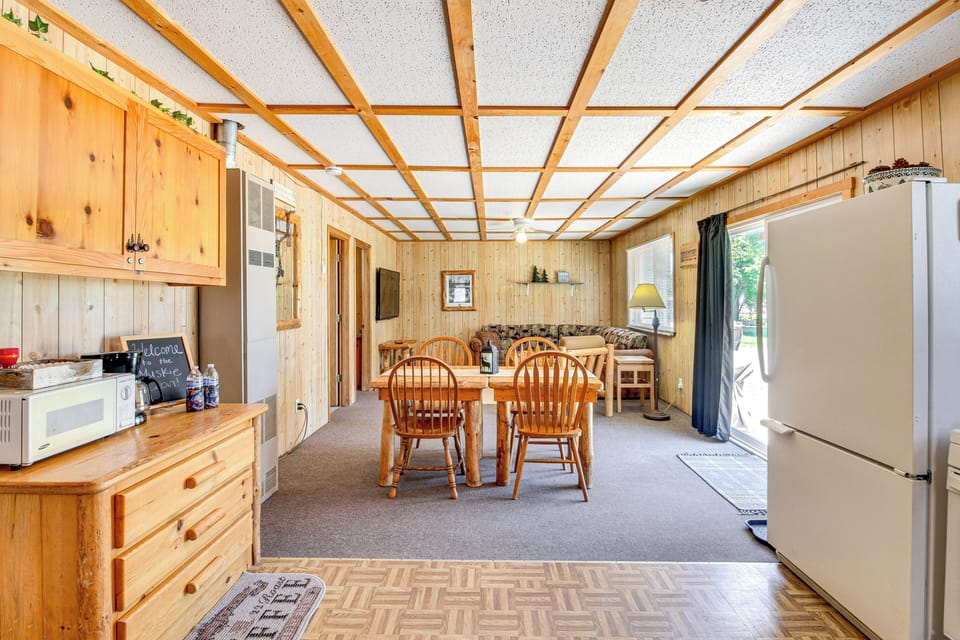 Cabin Interior | Open Layout