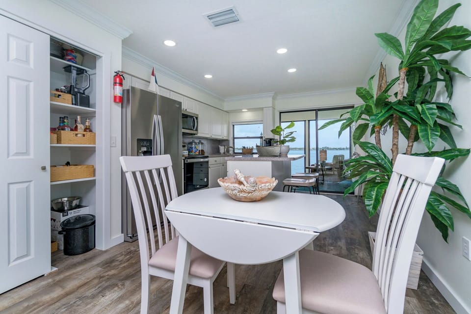 504120N20Beach20Rd-55