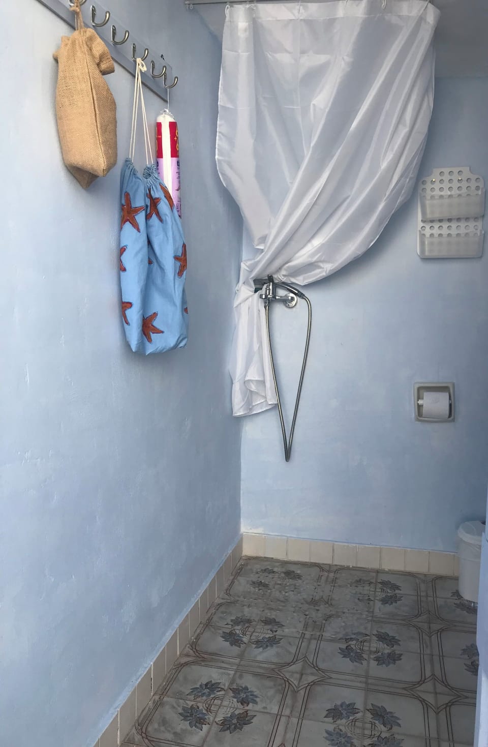 Country vintage bathroom