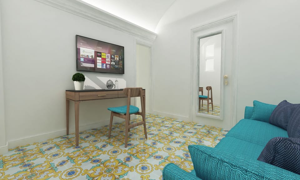 Superior Room, 1 Queen Bed | Down comforters, minibar, individually decorated, individually furnished