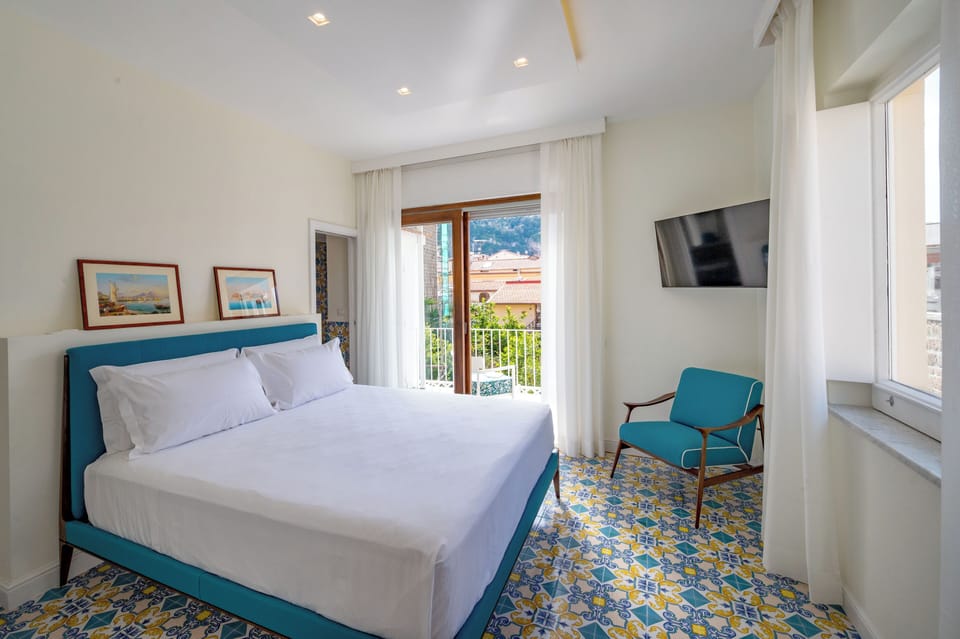 Camera Deluxe, 1 letto queen, balcone | City view
