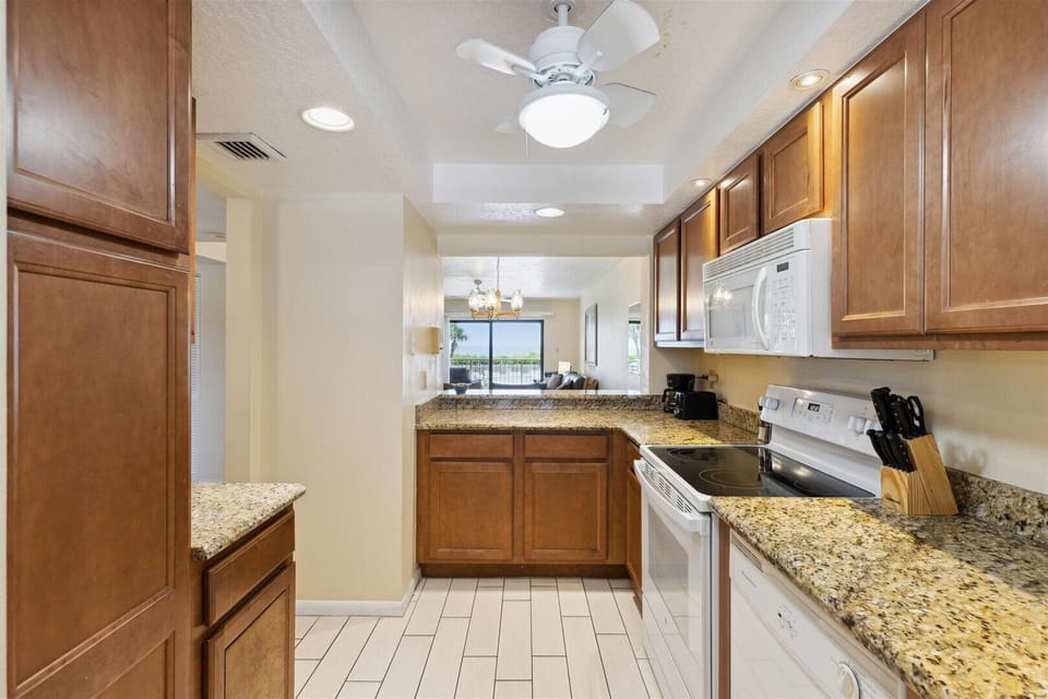 Fully equipped kitchen with a view