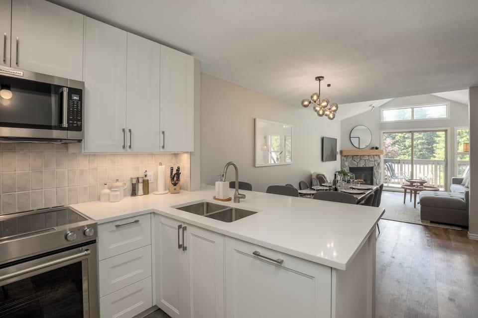 Fully renovated kitchen with all the cooking essentials.