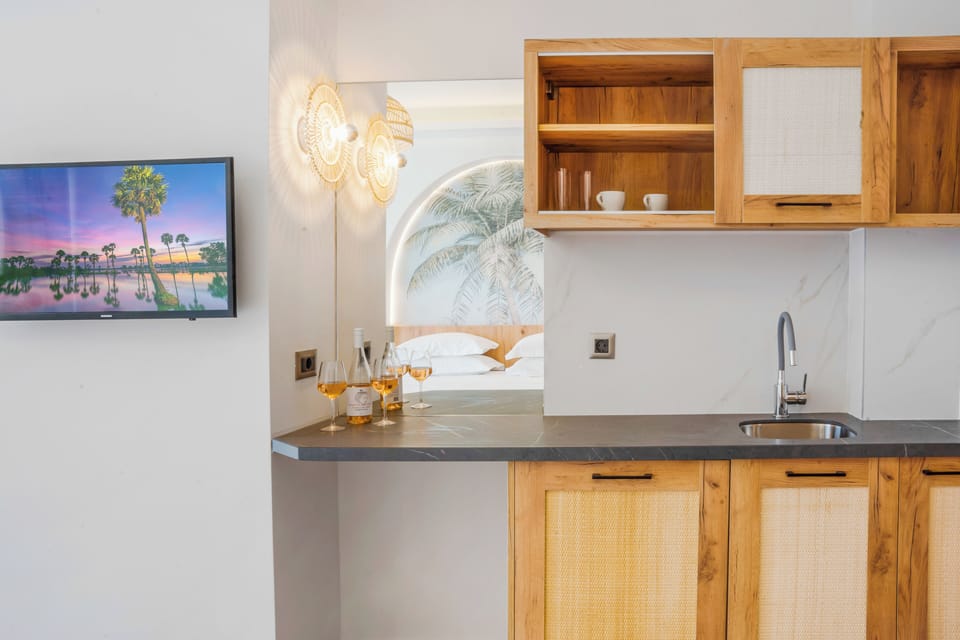 Fridge, electric kettle