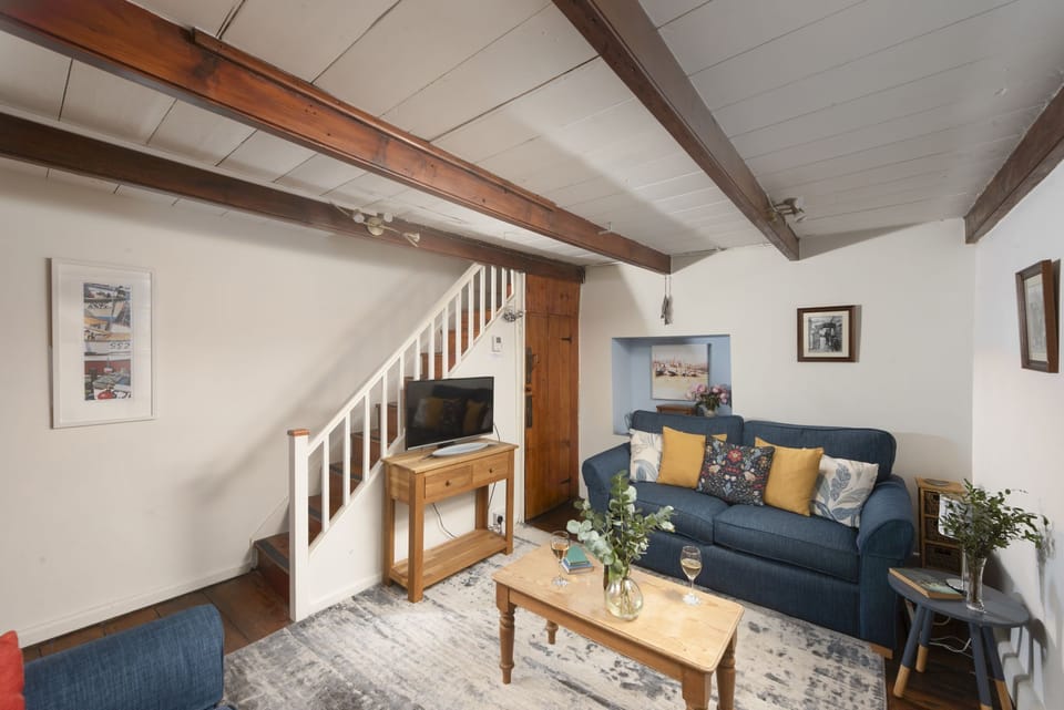 Sofas, Coffee Table, TV-7 Virgin Street