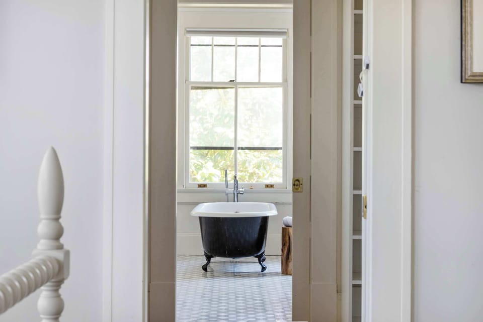Masterbath