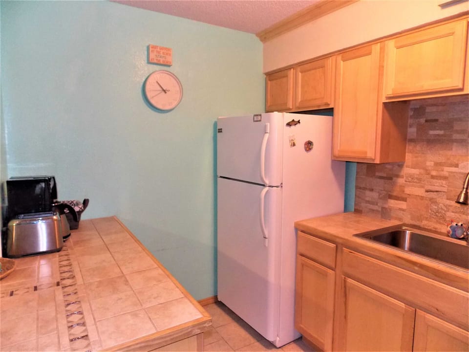 Fully stocked kitchen