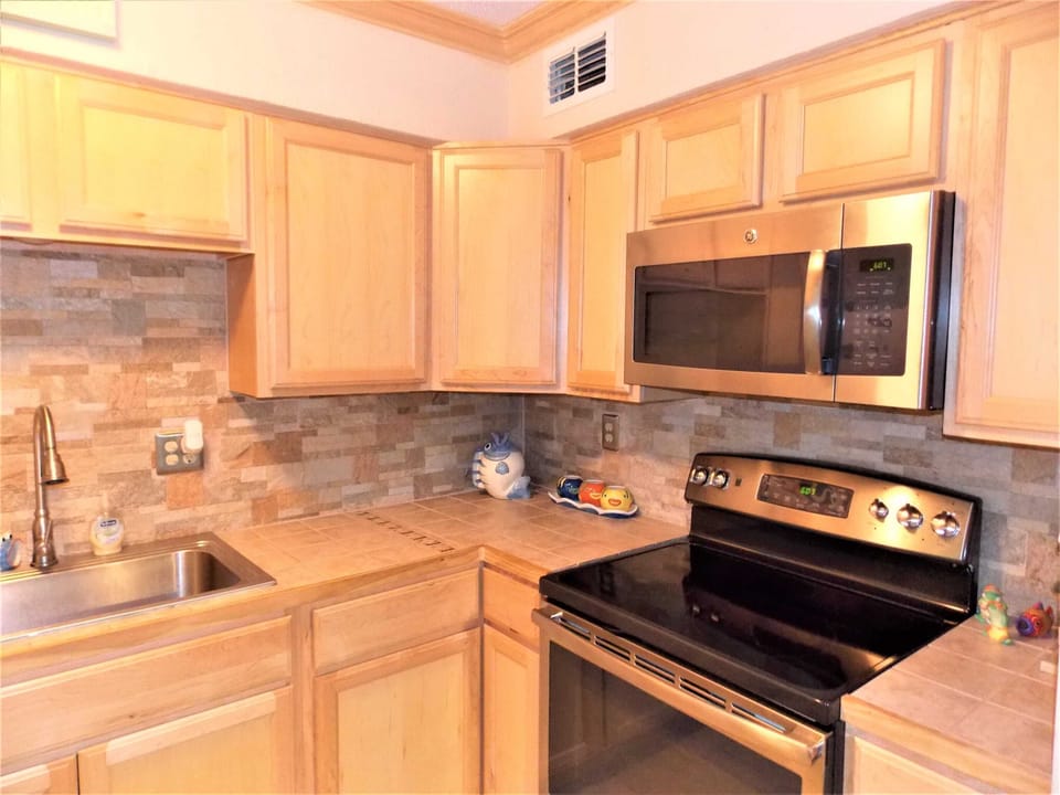 Fully stocked kitchen