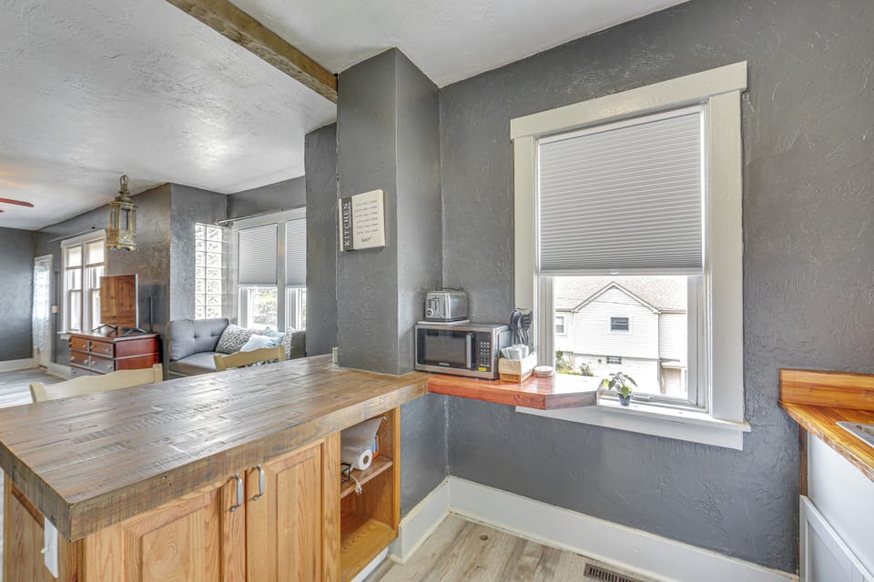 House (2 Bedrooms) | Interior
