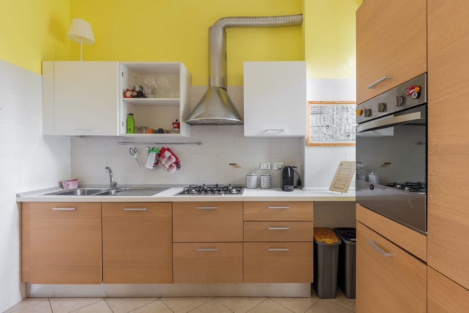 Apartment, Balcony | Private kitchen | Fridge, oven, stovetop, dishwasher
