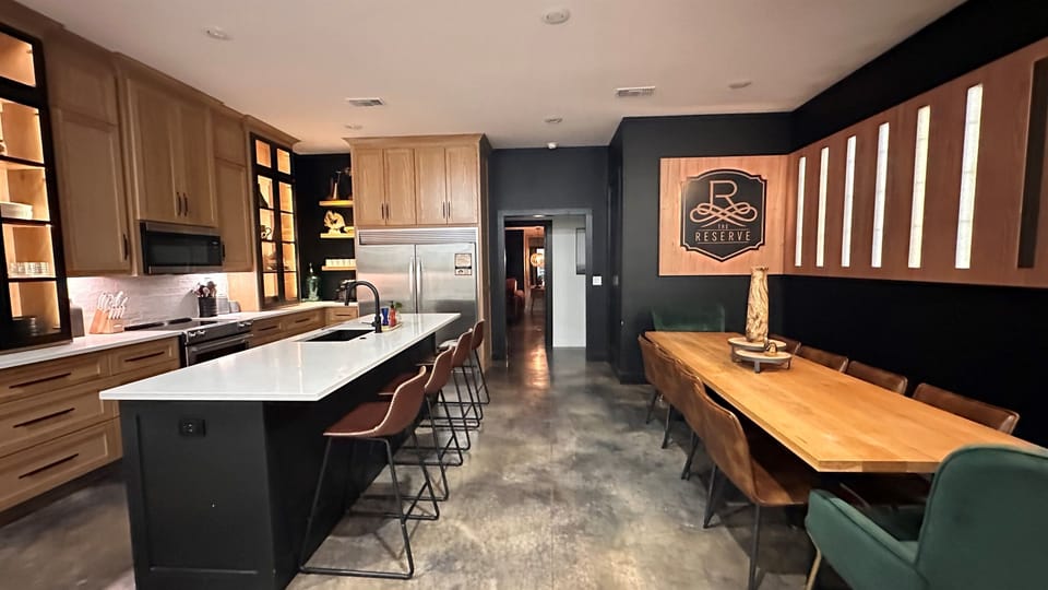 Kitchen/Dining