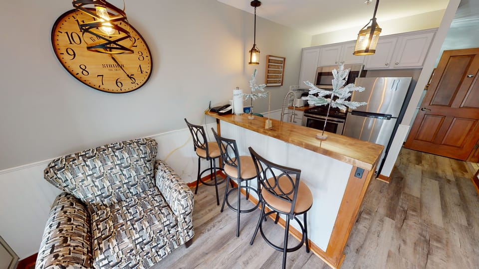 Indoors, Furniture, Living Room, Floor, Flooring