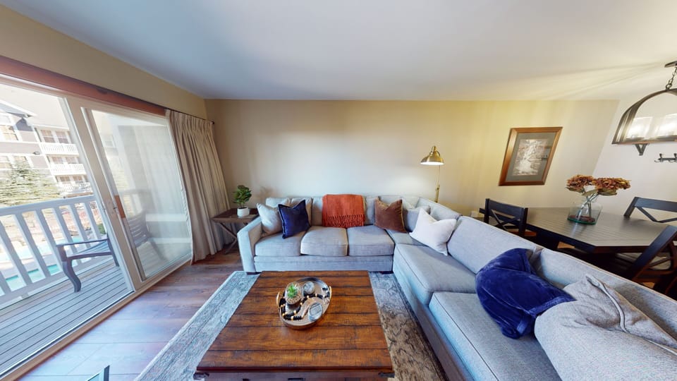 Furniture, Indoors, Living Room, Couch, Lamp