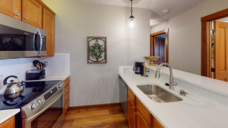 Indoors, Sink, Sink Faucet, Microwave, Oven