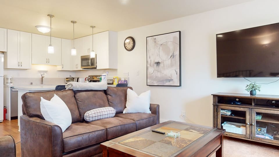 Furniture, Indoors, Living Room, Home Decor, Couch