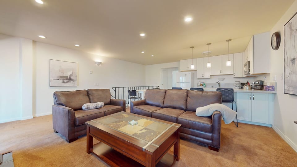 Furniture, Indoors, Living Room, Table, Home Decor