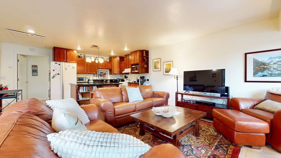 Furniture, Indoors, Living Room, Couch, Home Decor