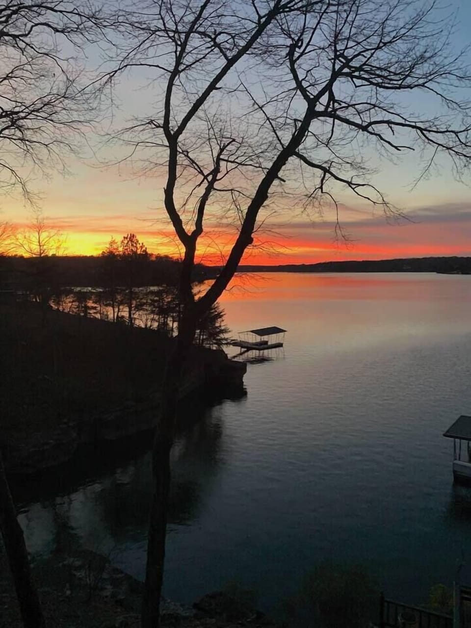 Sunset on Smith Lake