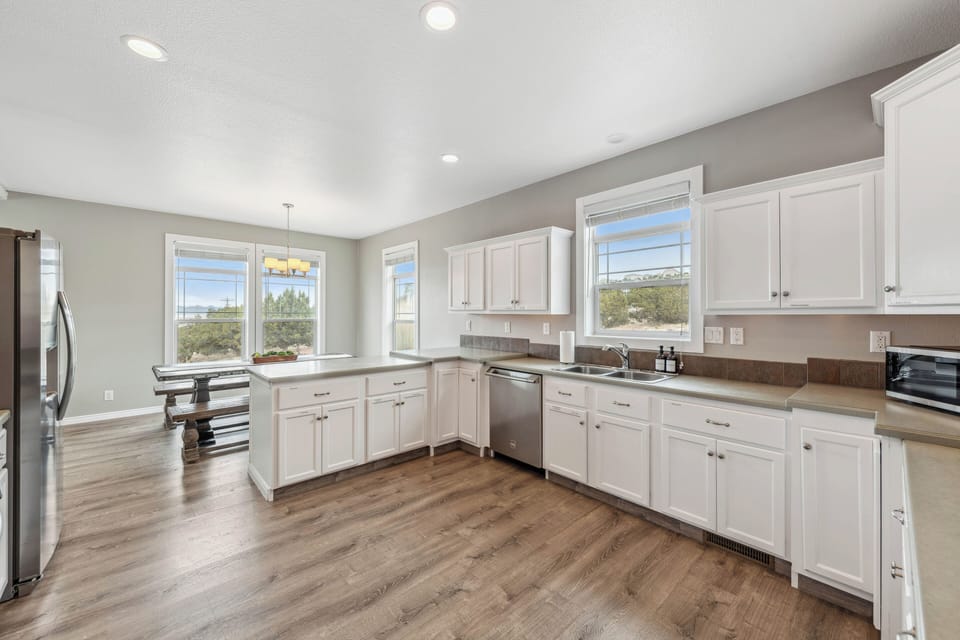 Sunlit mornings and plenty of space to prep, cook, and create delicious memories.