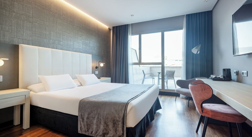 Grand Double Room, 1 King Bed, Terrace | Down comforters, in-room safe, desk, blackout drapes