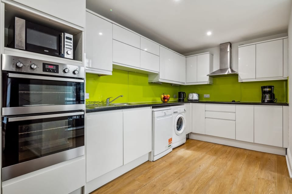The kitchen is fully equipped to prepare a simple meal