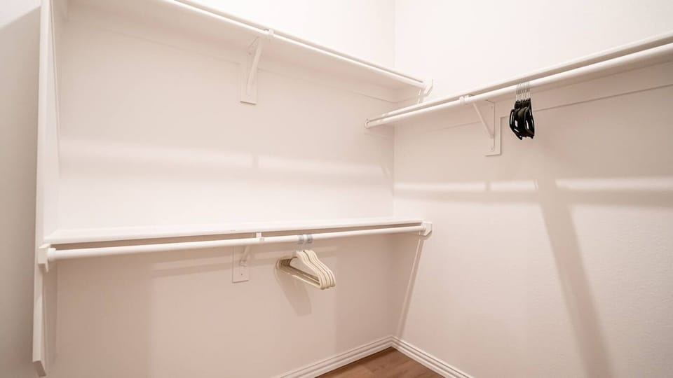 Spacious closet for all your belongings!