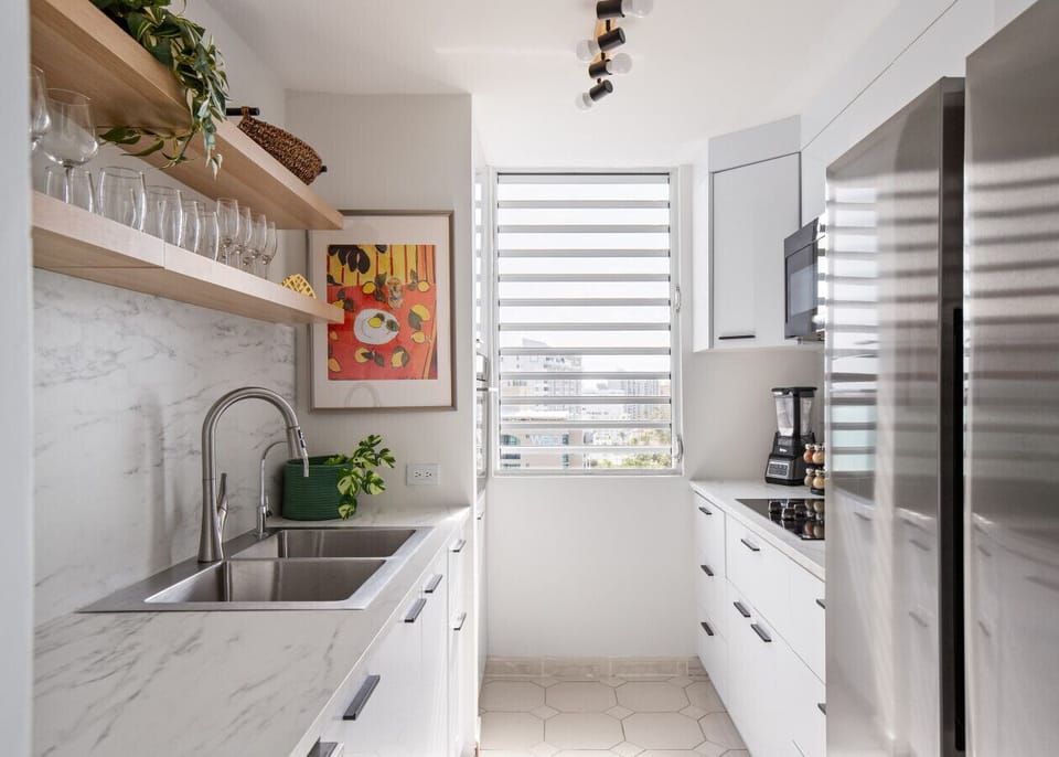Fully equipped kitchen