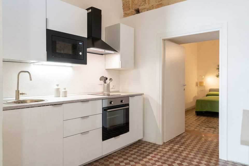 Apartment | Private kitchen | Fridge, microwave, oven, stovetop
