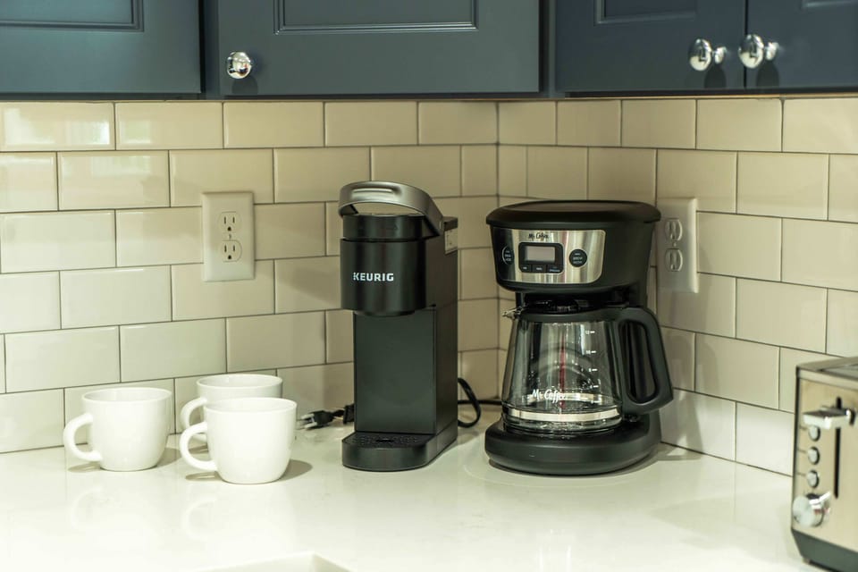 House, Multiple Beds, Patio, Garden View (Shore Beats Work) | Private kitchen | Coffee/tea maker