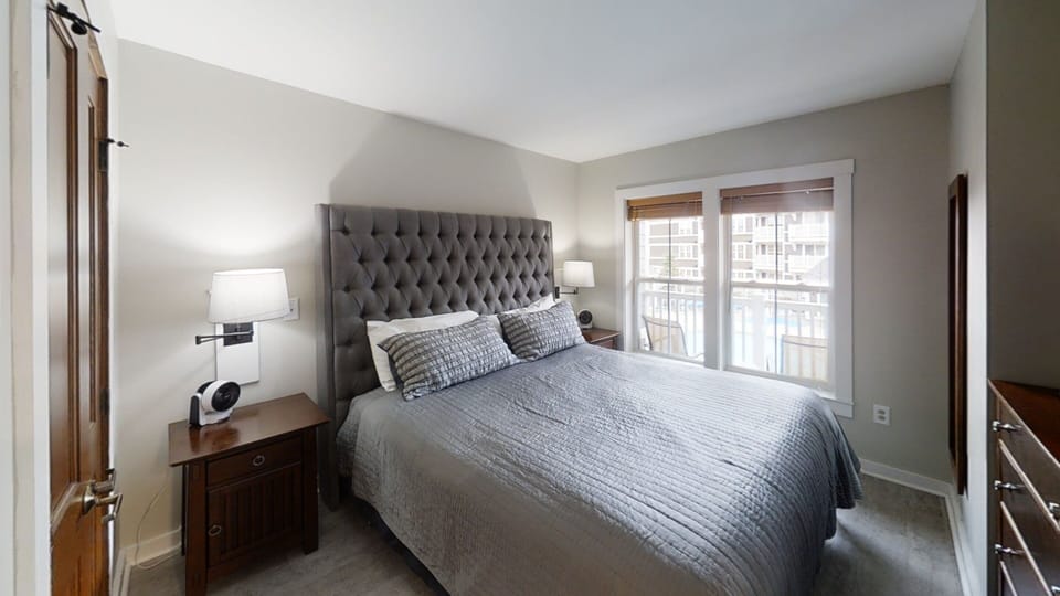 Indoors, Home Decor, Bed, Furniture, Bedroom