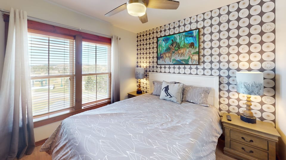 Indoors, Lamp, Home Decor, Bed, Furniture