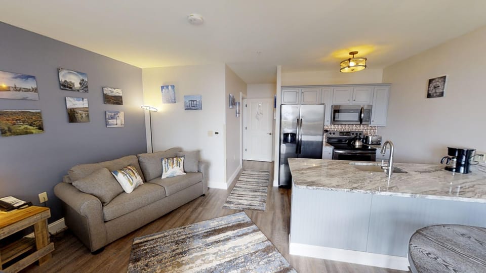 Home Decor, Indoors, Furniture, Living Room, Floor