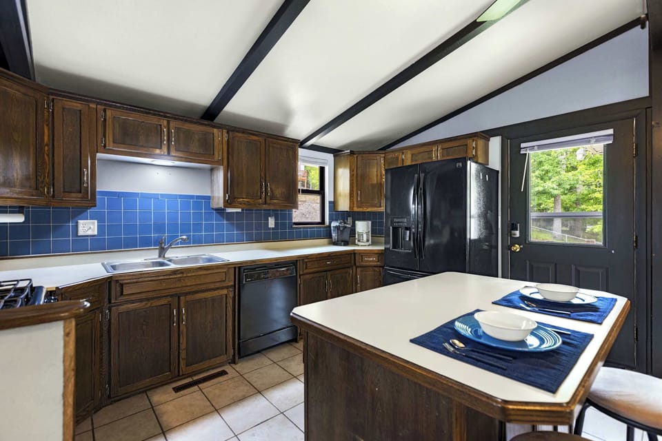 House, Multiple Beds, Kitchen (Sunset at Washburn) | Private kitchen | Coffee/tea maker