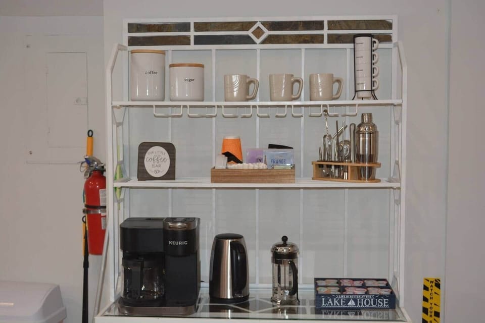 Enjoy the coffee bar upon entry with an assortment of coffee & tea options.