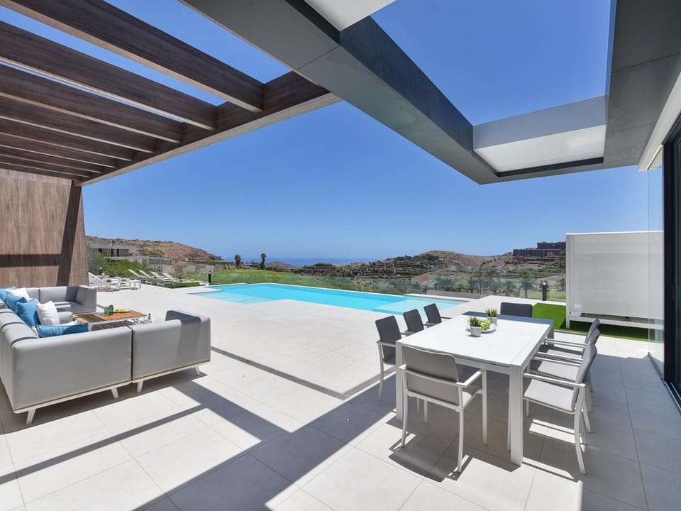 House | Pool | Indoor pool, outdoor pool