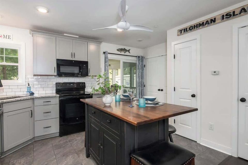 Fully stocked kitchen with everything you need for home-cooked meals 