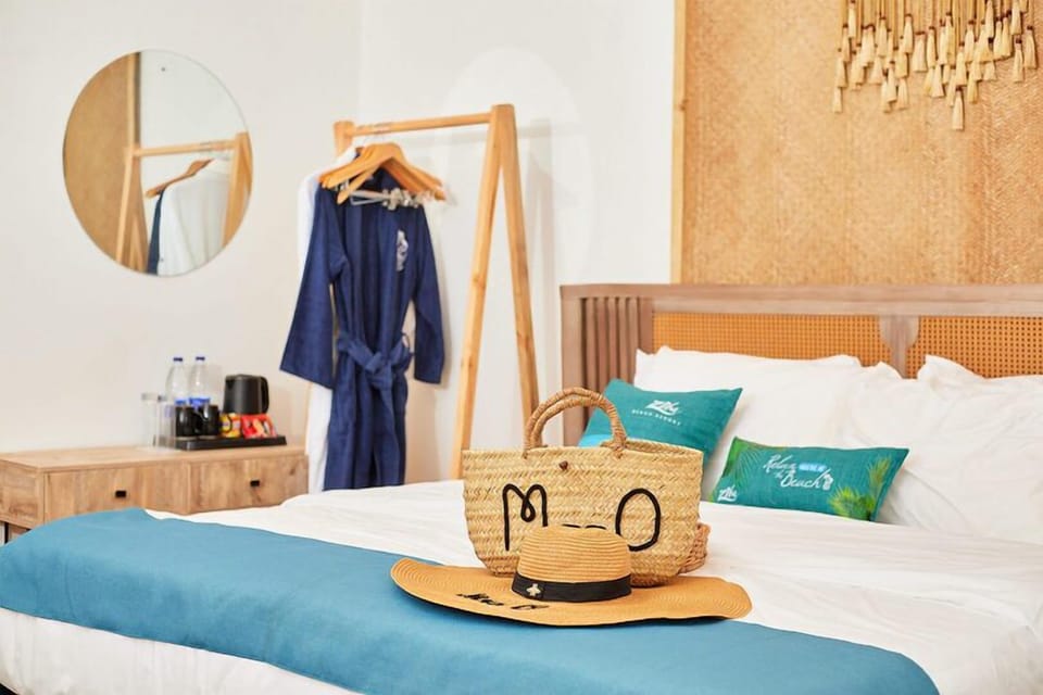 Classic Room, Balcony, City View | Desk, laptop workspace, free WiFi