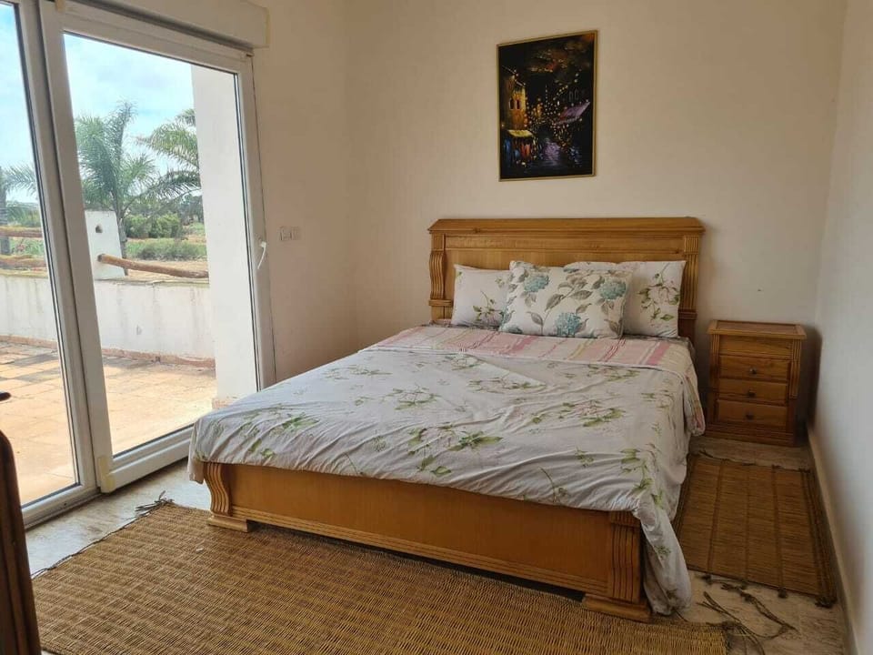 Comfort Room, Pool View | Iron/ironing board