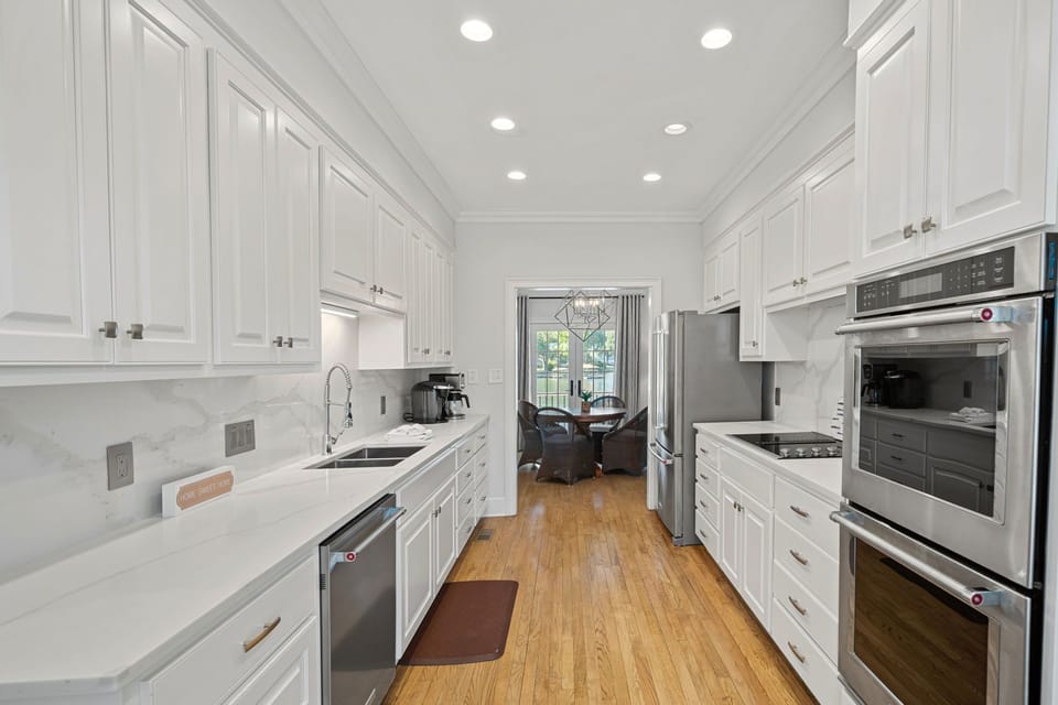 Fully stocked kitchen.