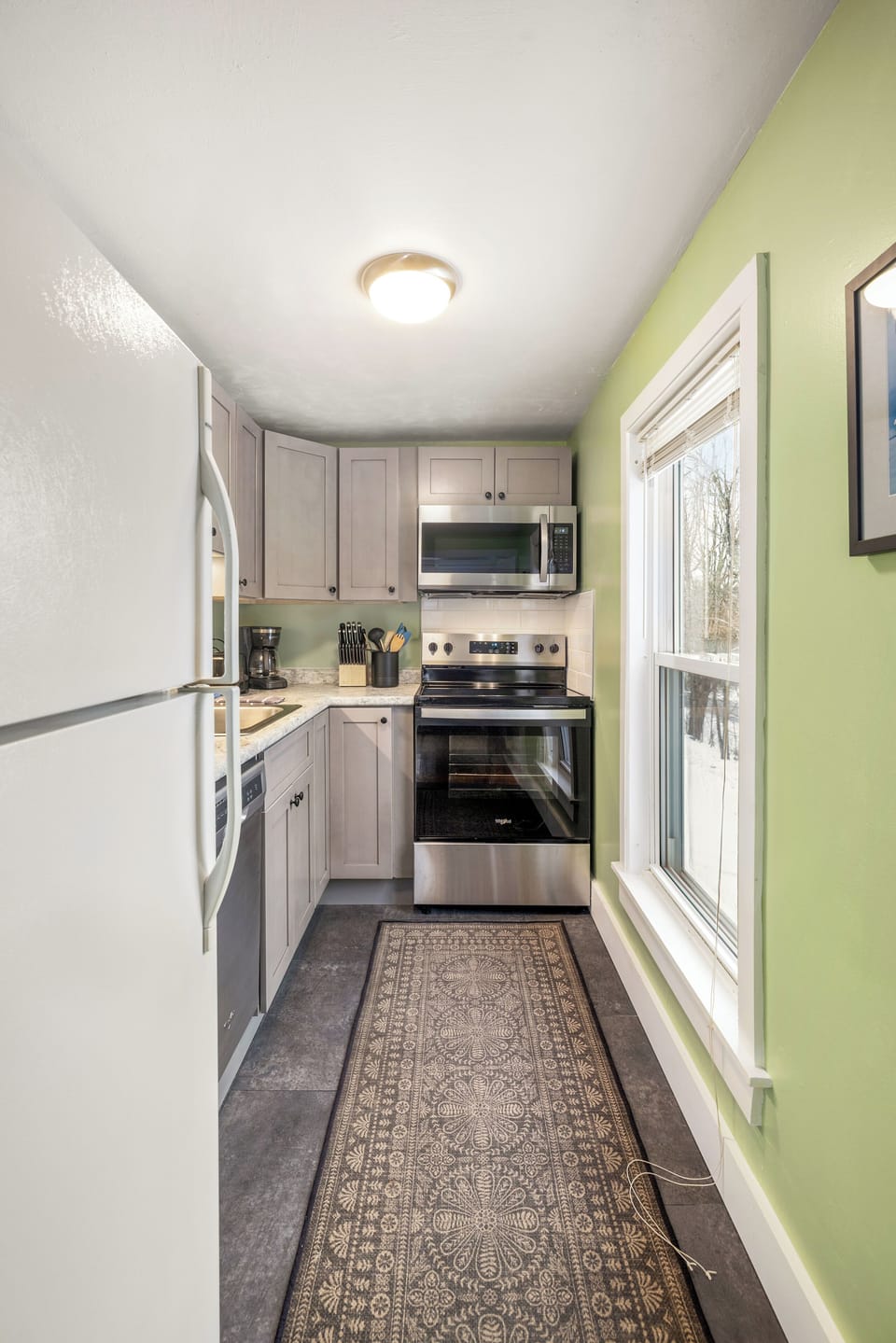 Fully renovated kitchen