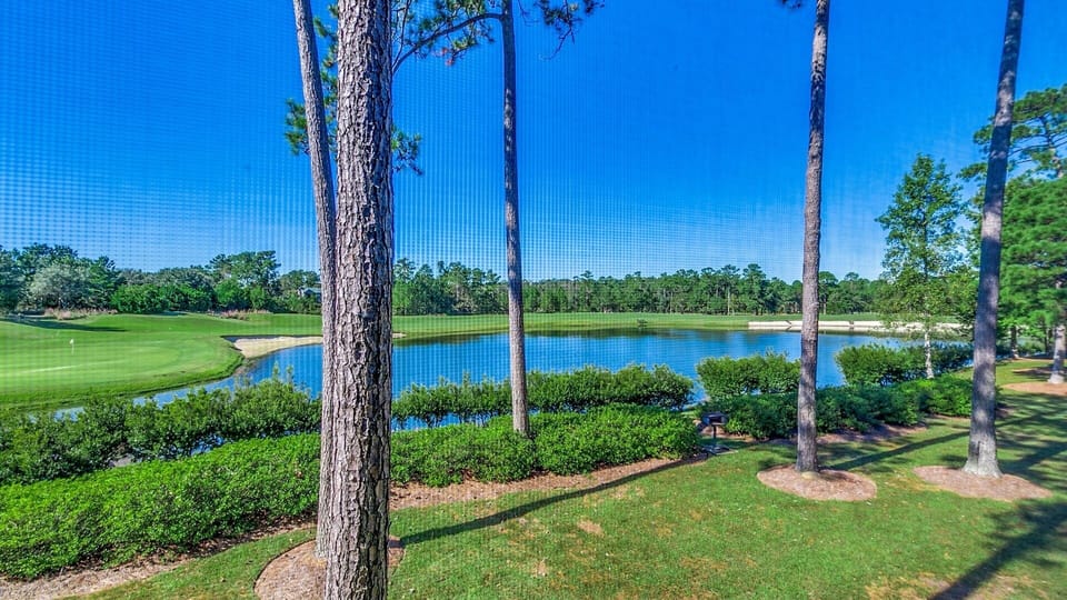 Condo, 3 Bedrooms | Property grounds