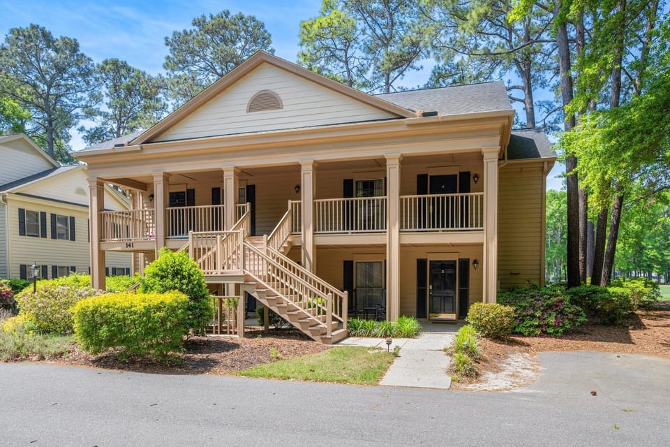 Condo, 2 Bedrooms | Exterior