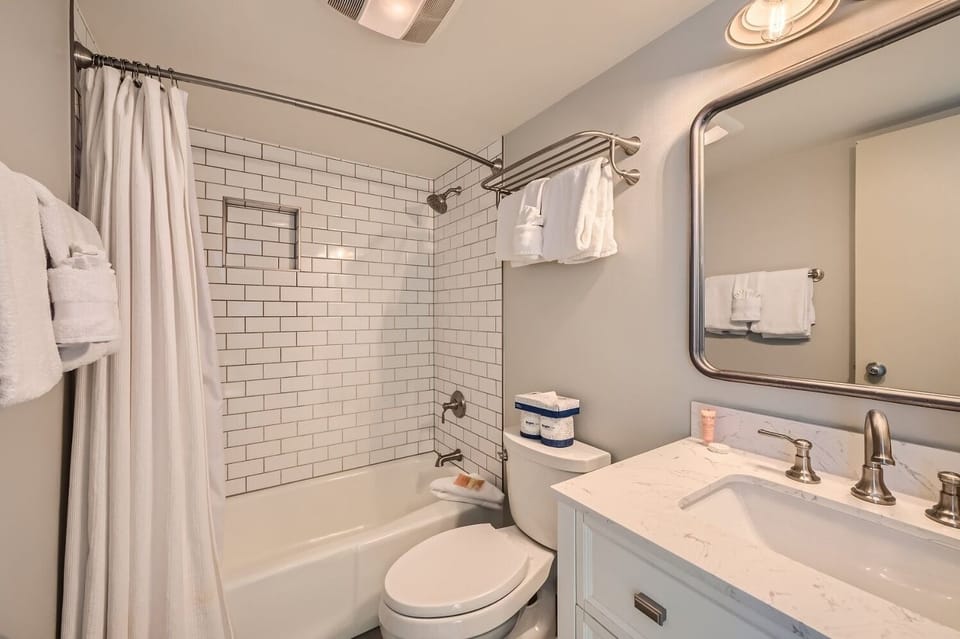 2509 Saints John 3 Bedroom Condo by RedAwning Apartment in Keystone